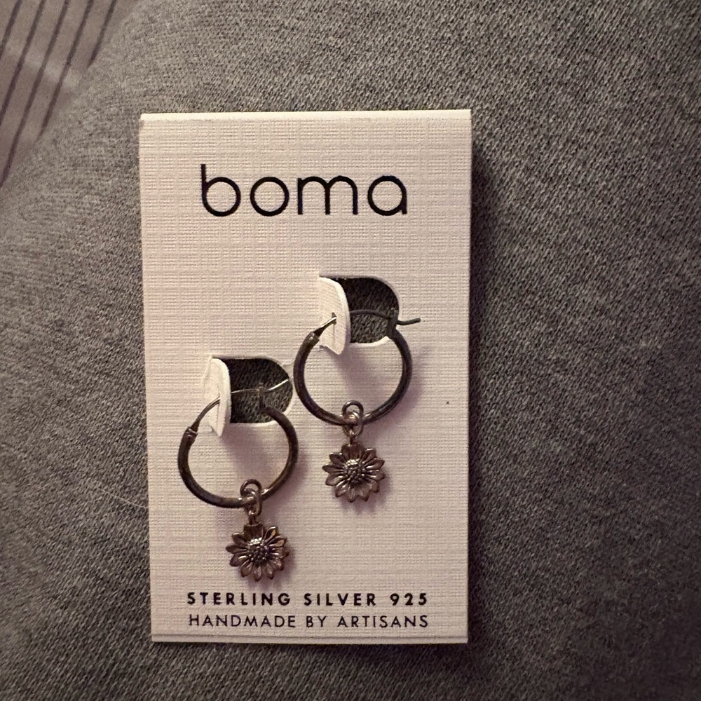 Sterling Silver Earrings with Flower Charm